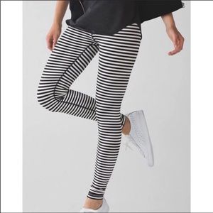 RARE lululemon narrow bold striped wunder unders 4
